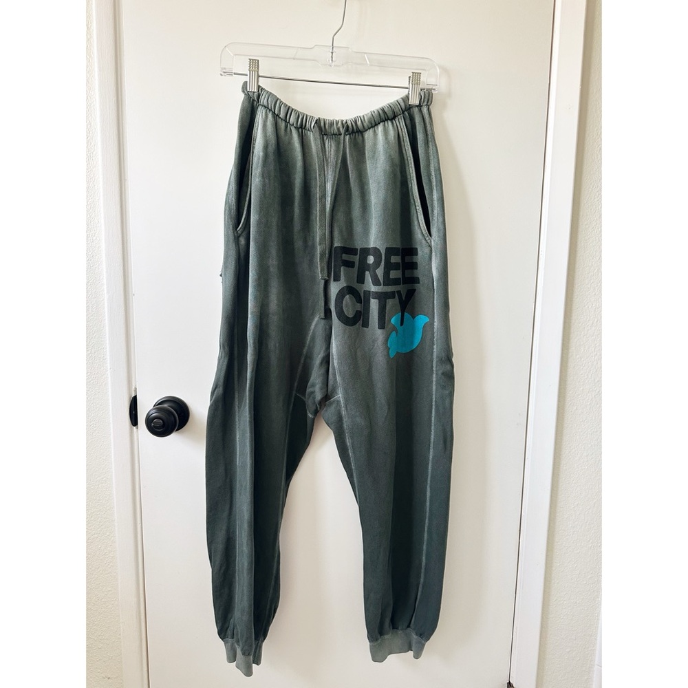 FREE CITY Super Fluffy Pocket Sweatpants - NEW - SPECIAL EDITION
